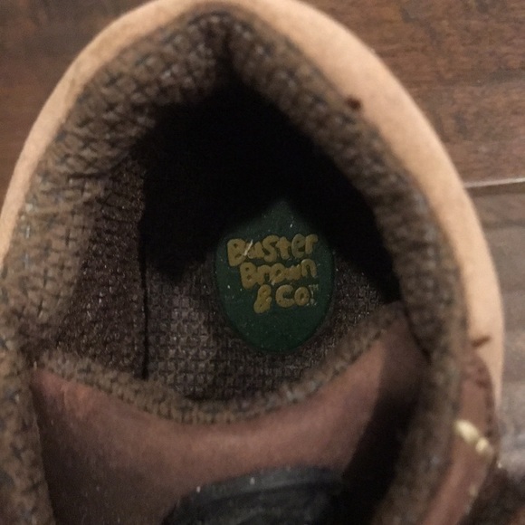 ❤️NEW!!!❤️ CLASSIC Toddler Buster Brown Boots. - Picture 2 of 7